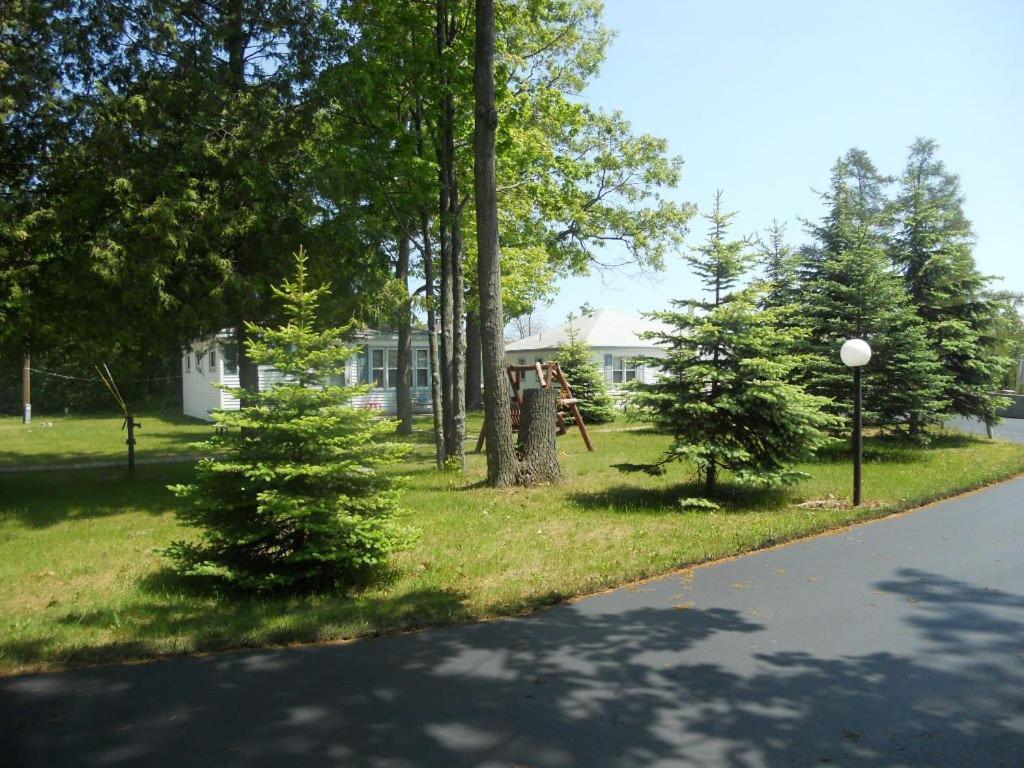 Stefan's R&R Resort Lincoln Junction Exterior foto