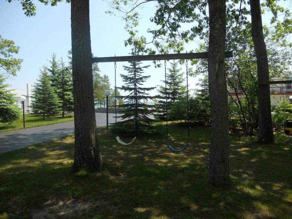 Stefan's R&R Resort Lincoln Junction Exterior foto